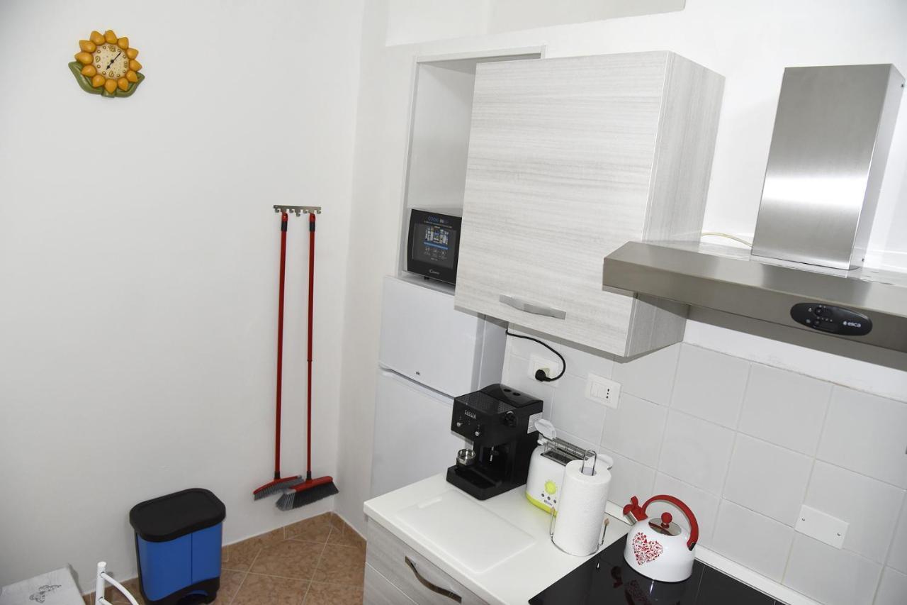 Апартаменты Katiuscia'S Little Corner Специя Экстерьер фото