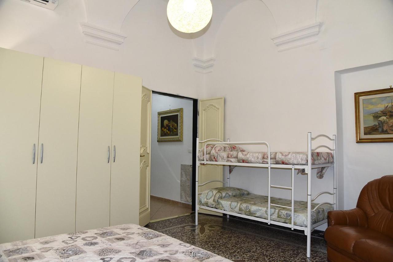 Апартаменты Katiuscia'S Little Corner Специя Экстерьер фото